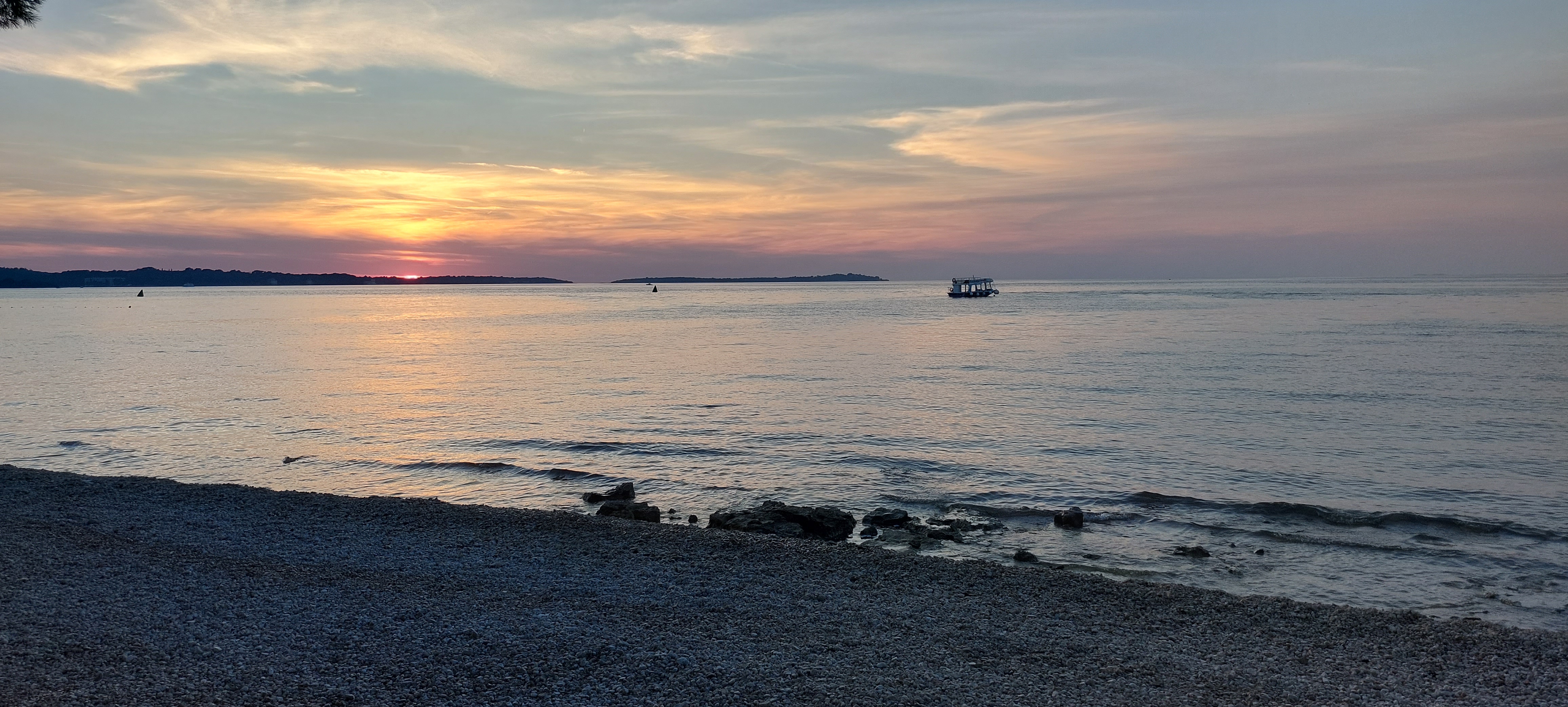 Plaža u okolici Ville Doris 5